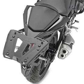 Adaptador posterior específico para maleta MONOLOCK® para Honda CB 500 F 2014 de Givi