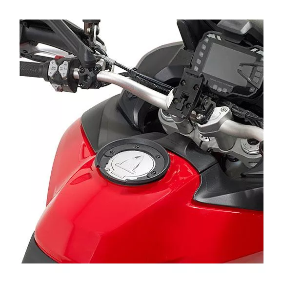 Metal adapter kit for the use of Givi Tanklock tank bags. BF11