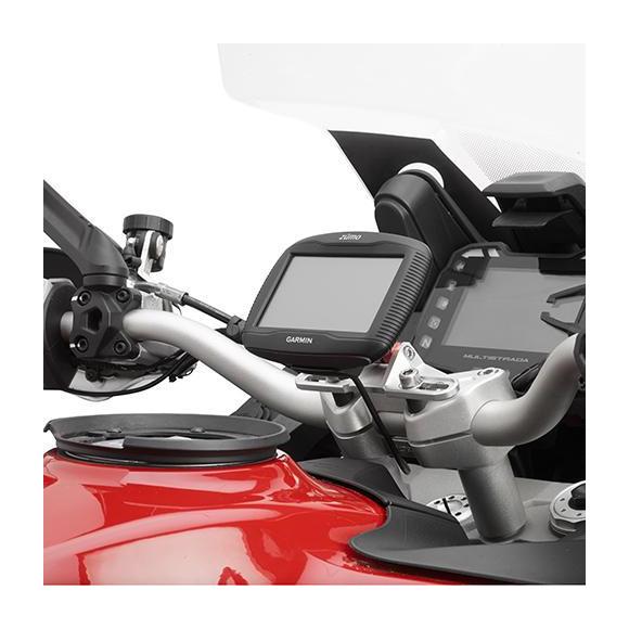 Bracket for mounting Garmin Zumo navigators on the S901A smart mount from Garmin