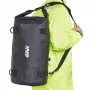 Cylindrical waterproof saddle bag 30 Lts in black Givi